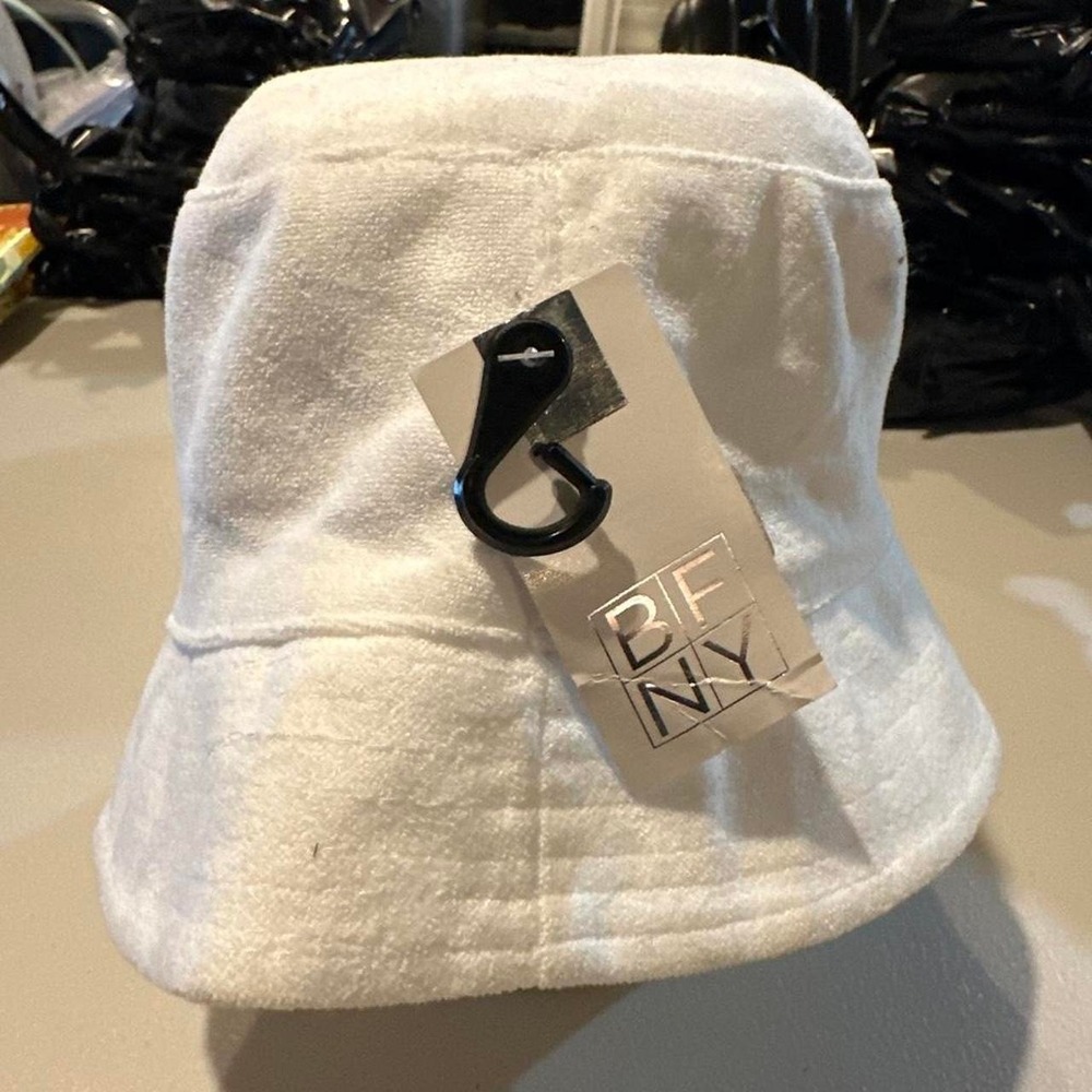 BFNY Berkshire Fashions White Terry Cloth Bucket Hat OSFM 365-A23-6628 NWT